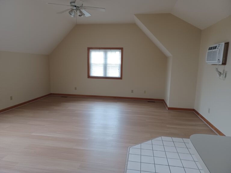 140 Marlborough Rd