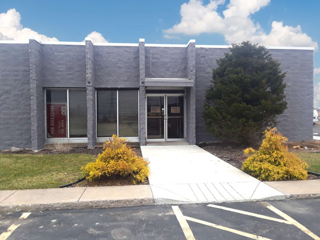5701 Enterprise Pkwy