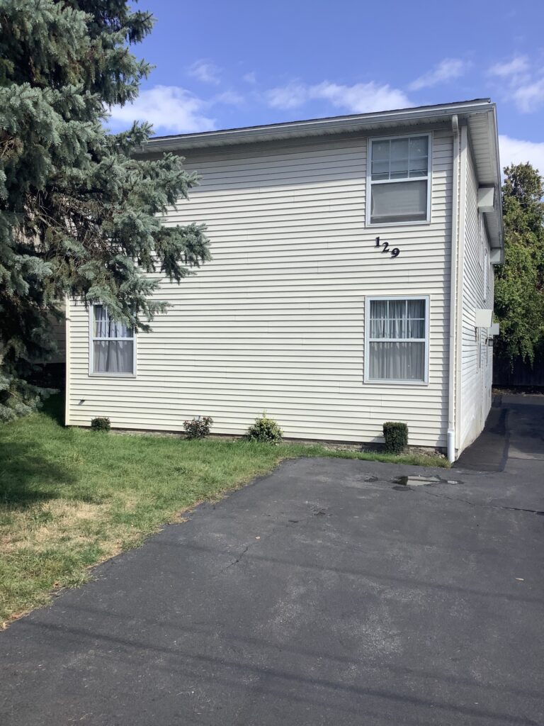 129 S Collingwood