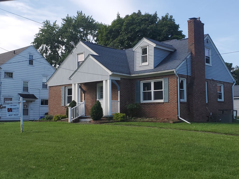 121 Dorchester Ave