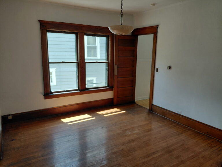 122-124 Coleridge Ave