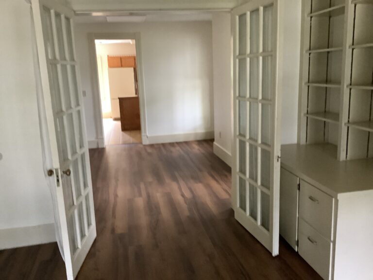 864 Salt Springs Rd