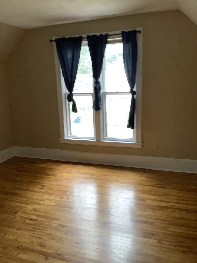 864 Salt Springs Rd